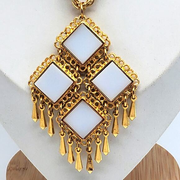 Celebrity Black White Pendant Necklace Clip Earrings Gold Fringe Retro Statement - Picture 5 of 11